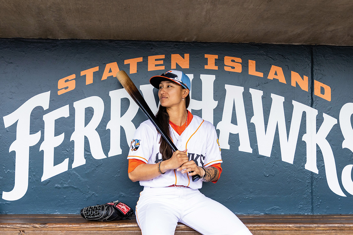 Kelsie Whitmore makes baseball history for Staten Island FerryHawks